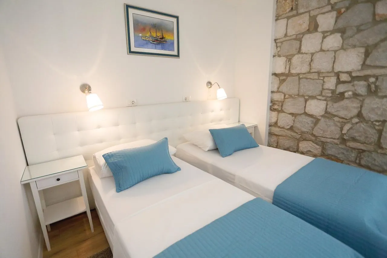 Split Old Town Suites 2 Daire
